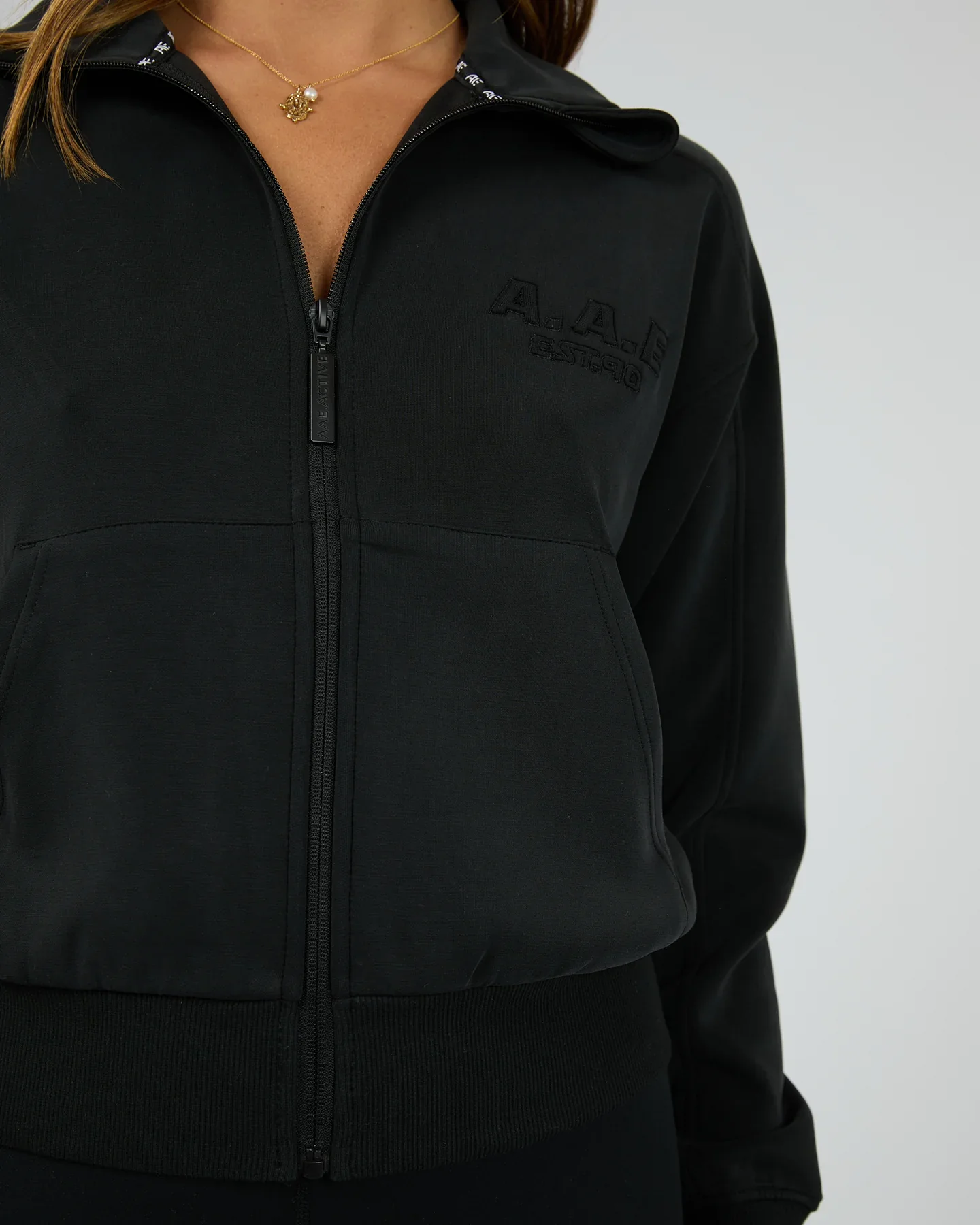 All About Eve - Luxe Active Zip Through - Black - Image 4
