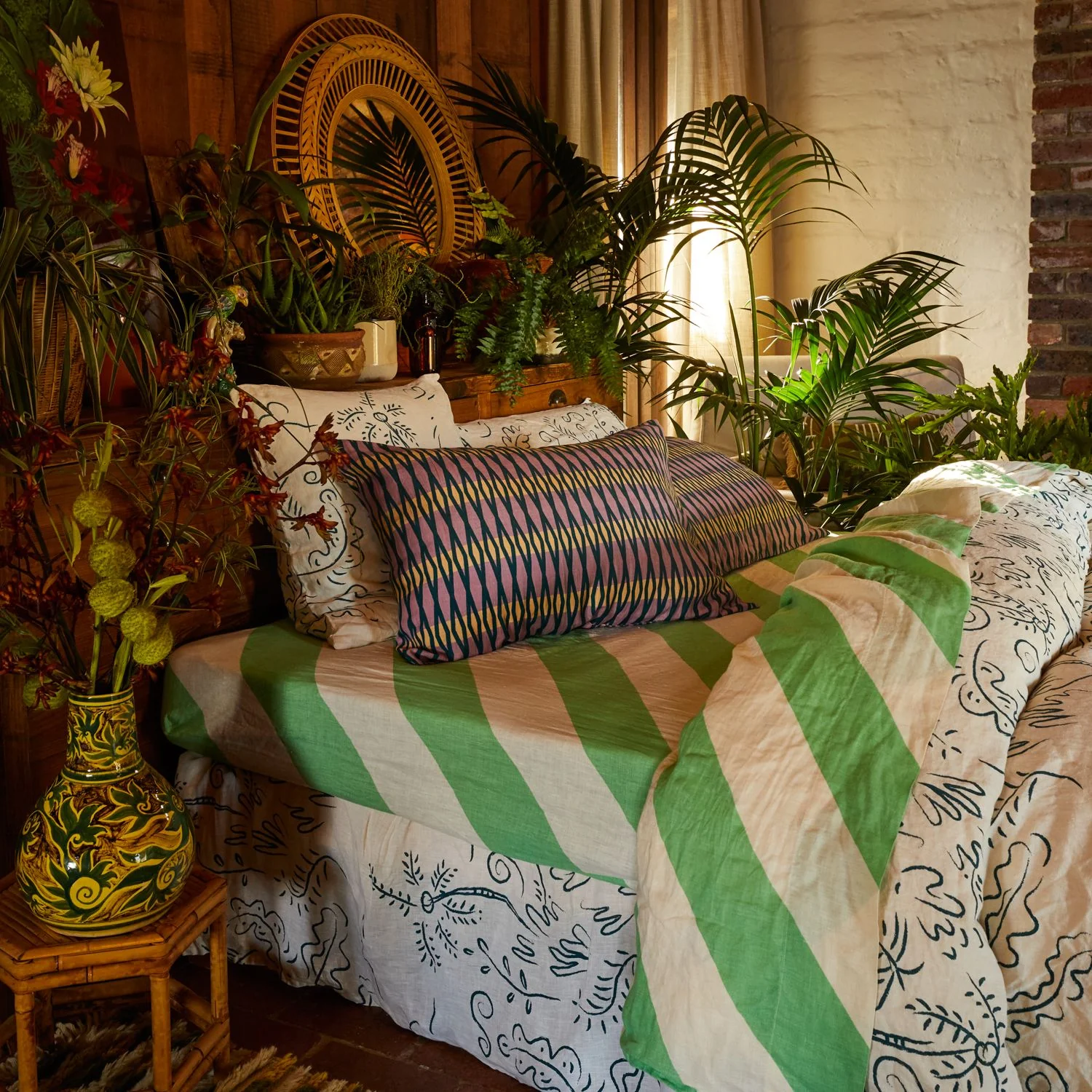 Sage & Clare - Palo Alto Linen Fitted Sheet - Edamame - King - Image 4